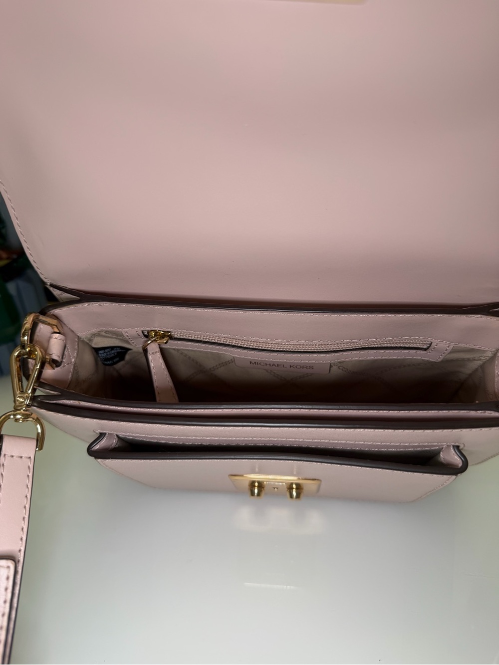Michael Kors Pale Pink Leather Crossbody with Gold Hardware and 2 straps. - Picture 10 of 15